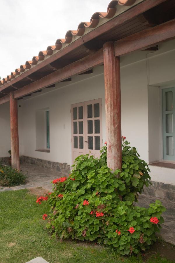 Tampu Cachí Exterior foto